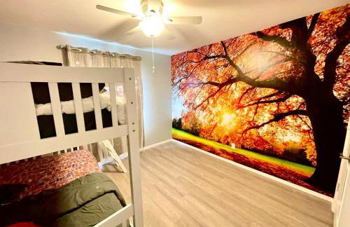 Stay at Steuben Hot Tub Remodeled Home - Foto 13