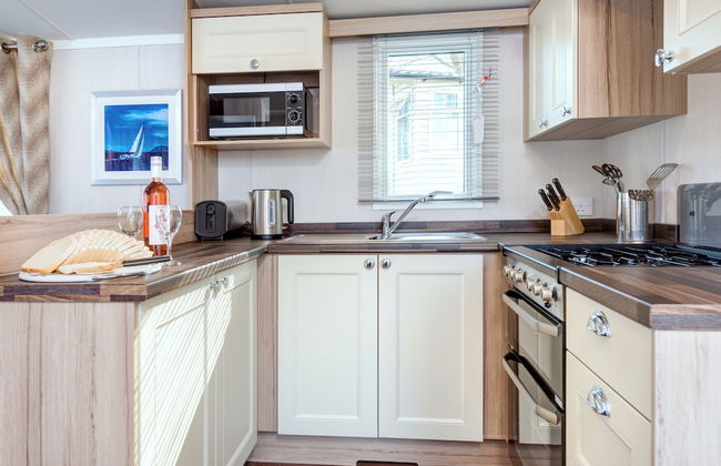 Cofton Holidays - Photo 70