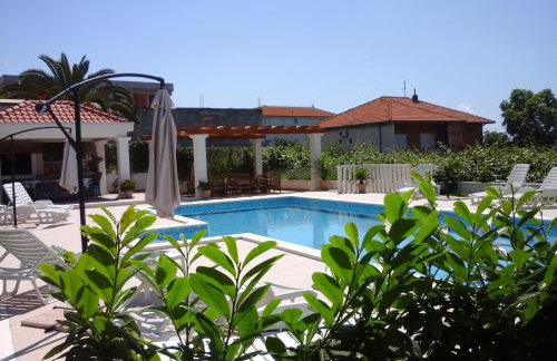 Apartments Zulim - Foto 1