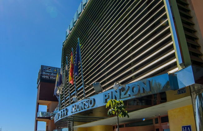 Hotel Apartamento Martín Alonso Pinzón - Photo 44