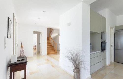 Celia Villa with Sea & Sunset View - Foto 22