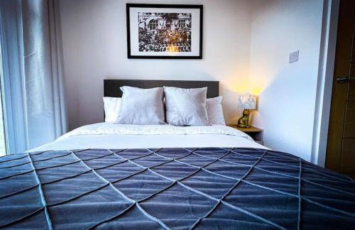 Juliet Beautiful 1 bedroom, central, modern space. - Photo 11