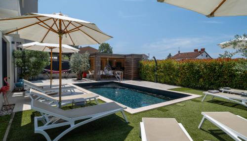 NoaMio Homestay with Heated Swimming Pool & Sauna - Foto 3