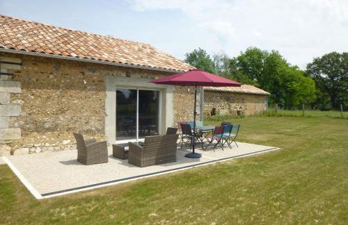 Fermette rénovée spacieuse, calme et lumineuse - Foto 2