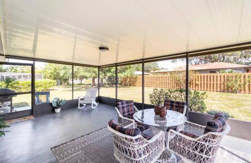 Sunny Cottage with lanai and garage, only 4 miles from Siesta Key - Foto 61