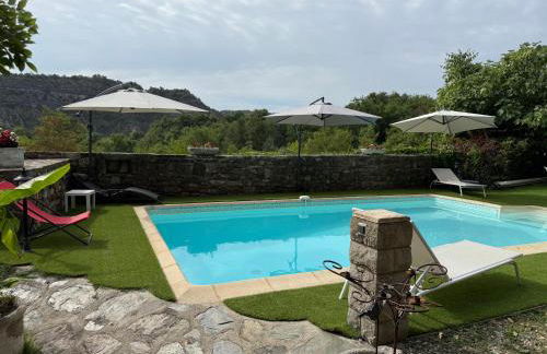 Maison de vacances avec piscine privée, Ardèche, Le Mas de Jallet, proche les Vans, Les Assions - Foto 32