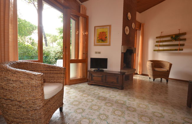 4 bedroom Apartment in Lignano Sabbiadoro with garden and terrace - Photo 8