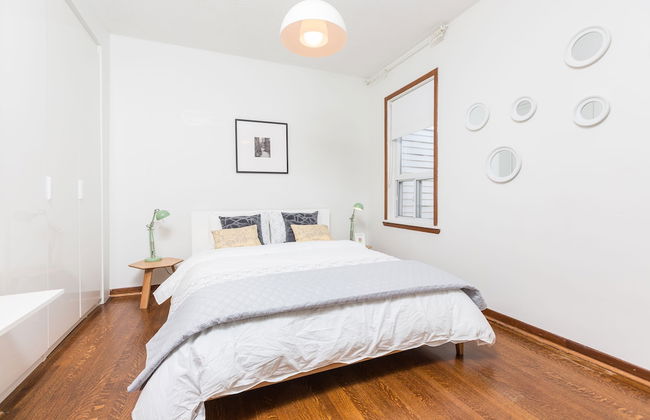 Applewood Suites - Queen West - Photo 7