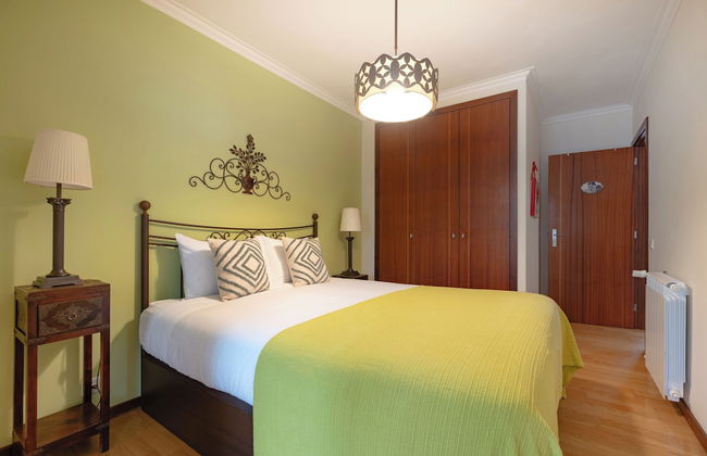 Espinho Retreat with Balcony - Foto 12