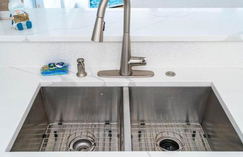 Atlantic Ocean Home ,1 minute walk to the beach - Foto 14