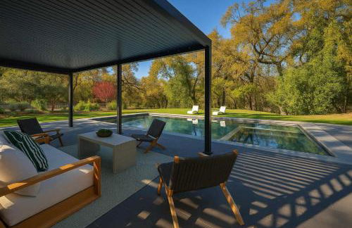 Ravenwood Wine County Retreat with Pool & Hot Tub - Foto 6