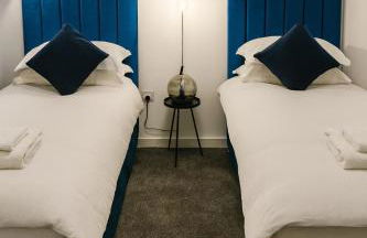 Luxury flat with FREE parking & easy tube access! - Foto 28