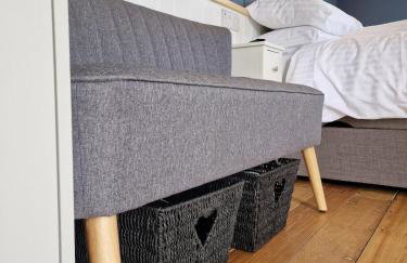 Oak Moor Shepherd Hut - Brecon Beacons, LD3 7TD - Foto 13