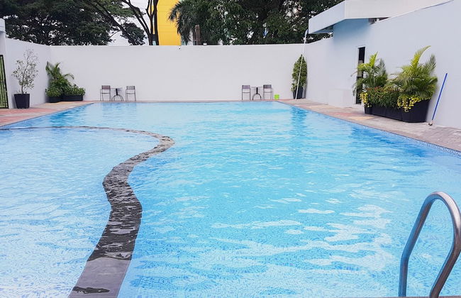 Cozy Stay Studio At Habitat Apartment - Foto 12