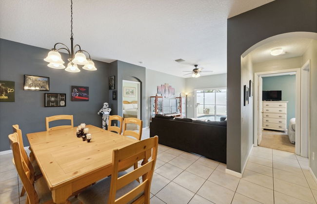 Vacation Resort Home Right Outside Of Disney World Parks With Private Pool 4 Bedroom Home by RedAwning - Foto 31