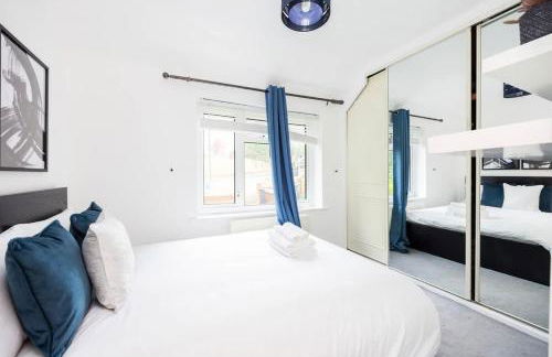 4 Bed , Monthly & Weekly Offers , Ideal For Contractors , Relocation & Leisure Stays - Photo 13