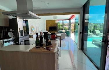 VILLA Cooper l HEATED Pool l PVT Garden I GOLF I SEA VIEWS - Foto 3