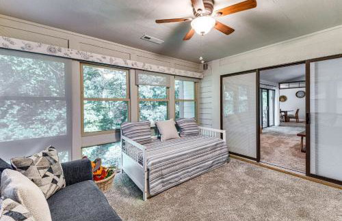 Marina Villa Condo at Lake Keowee with Fireplace - Foto 14