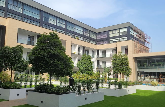 RT PROPERTIES @ THE GARDENS - Photo 1