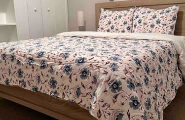 Cozy Bungalow in Madison Heights - Foto 13