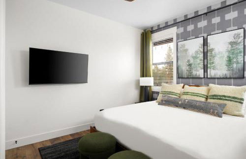 Luxe Lakeside New Build by Flathead Lake Speakeasy - Foto 30