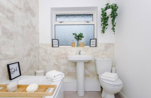 Welcoming 3 bed home, 10 mins from Chester races and zoo - Foto 5