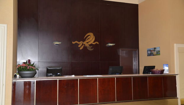 Mostrador de check-in y check-out