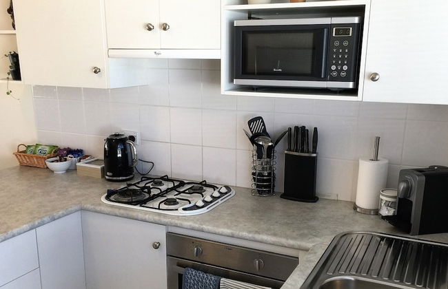 Applecross Village Apartment - Photo 32