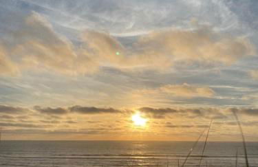 Sunset House With Seaview & Terrace by Vacationy - Foto 10