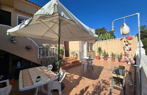 Sea-view hill house - Photo 9