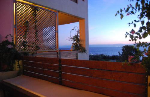 Astrolabe Hotel - Photo 25