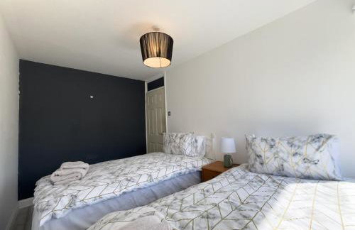 Basildon Retreat Cozy 3-Bedroom Home - Foto 10