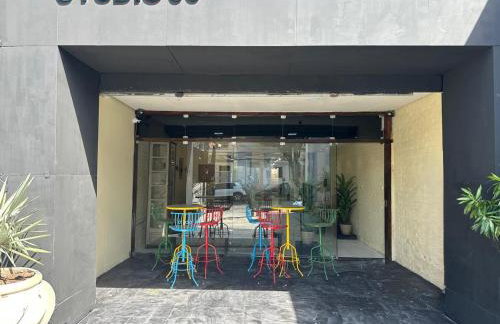 Flat funcional mobiliado com cozinha e WC privativo apt107 - Foto 4