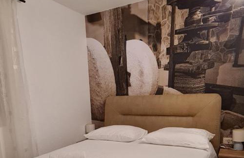 Villa Popovi a Dvori - Six Bedroom Villa with Pool - Foto 17