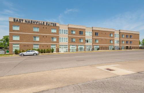 Unit 105 Stylish Condo with Free Parking and Close to Downtown - Foto 13