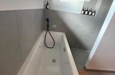 Moderne Doppelhaushälfte mit 3 SZ in der Nähe vom Scharmützelsee-seperat&naturnah - Photo 36