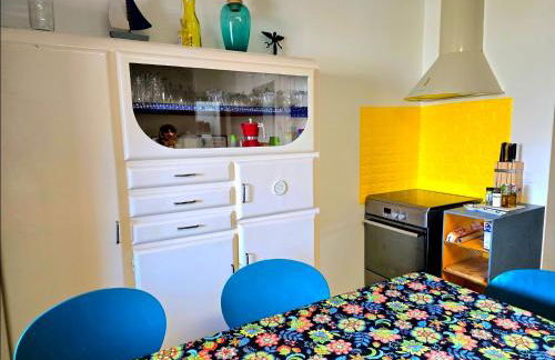 Stylish Home With Patio 4 min Walk to the Beach - Foto 15