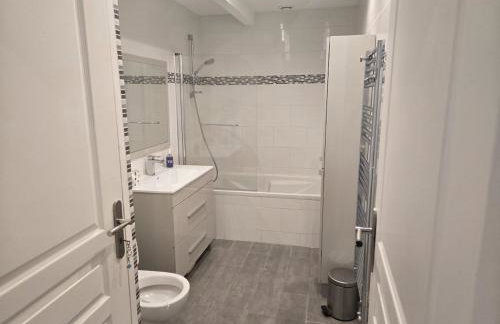 Le Clos Malou cœur de Thomery 3 chambres 1 à 9 pers - Foto 11