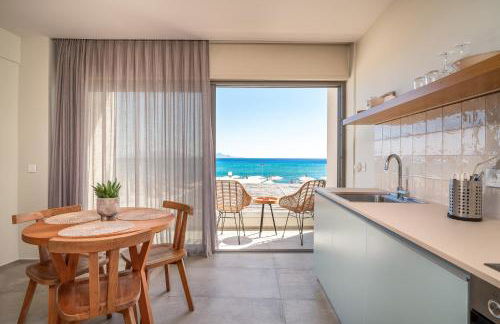 NOA BEACHFRONT SUITES - Foto 17