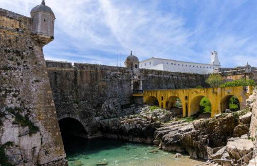 House in the historic area of Lourinhã - Foto 27