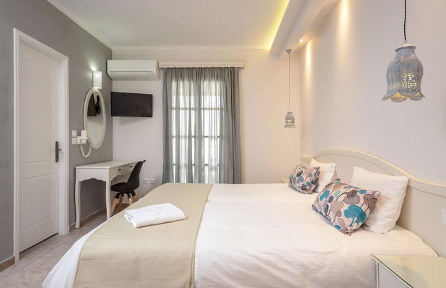 Spiros Hotel - Photo 7