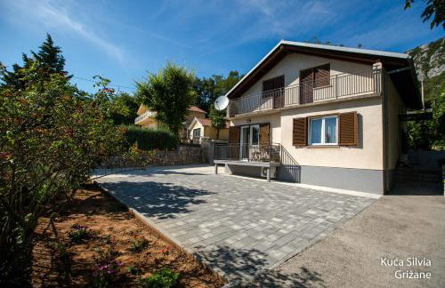 Apartment house Silvia - Foto 1