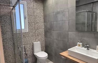 Rodini Inn - Photo 4