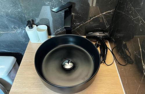 Le Germinal - Studio climatisé calme proche du métro - Foto 19