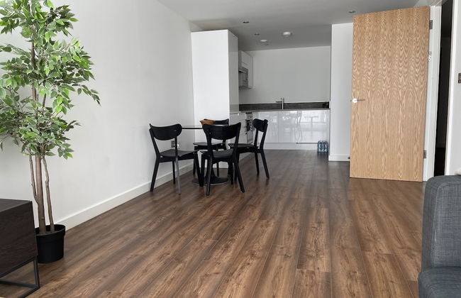 Luxury 2-bed Apartment in Manchester With Parking - Foto 7