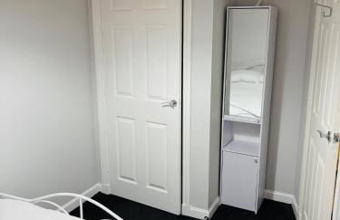 Studio Flat - Photo 8