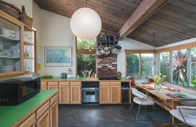 Arch Cape Escape by Avantstay Sensational Clift Top Home w/ Pacific Ocean Views - Photo 5