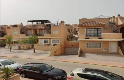 Inviting holiday home with pool - Foto 11