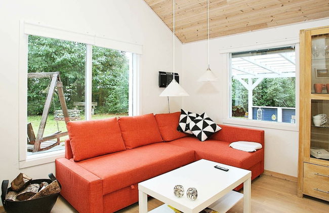 Modern Holiday Home Near Nibe With Terrace - Foto 7