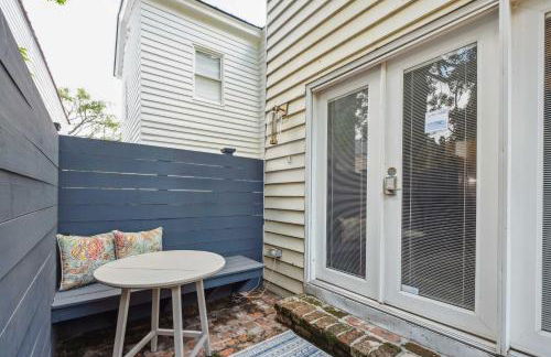 Beautiful Renovated Apartment One Block from King - Foto 15